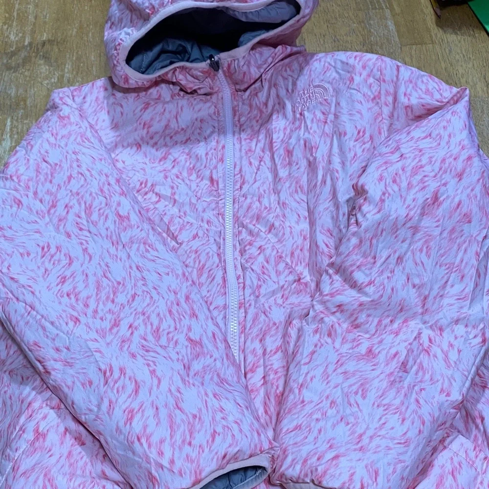 The North Face Gray Jacket with Pink Lining - Picture 6 of 8